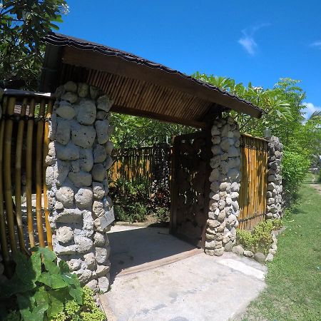 Khoo Villa Senggigi Bagian luar foto